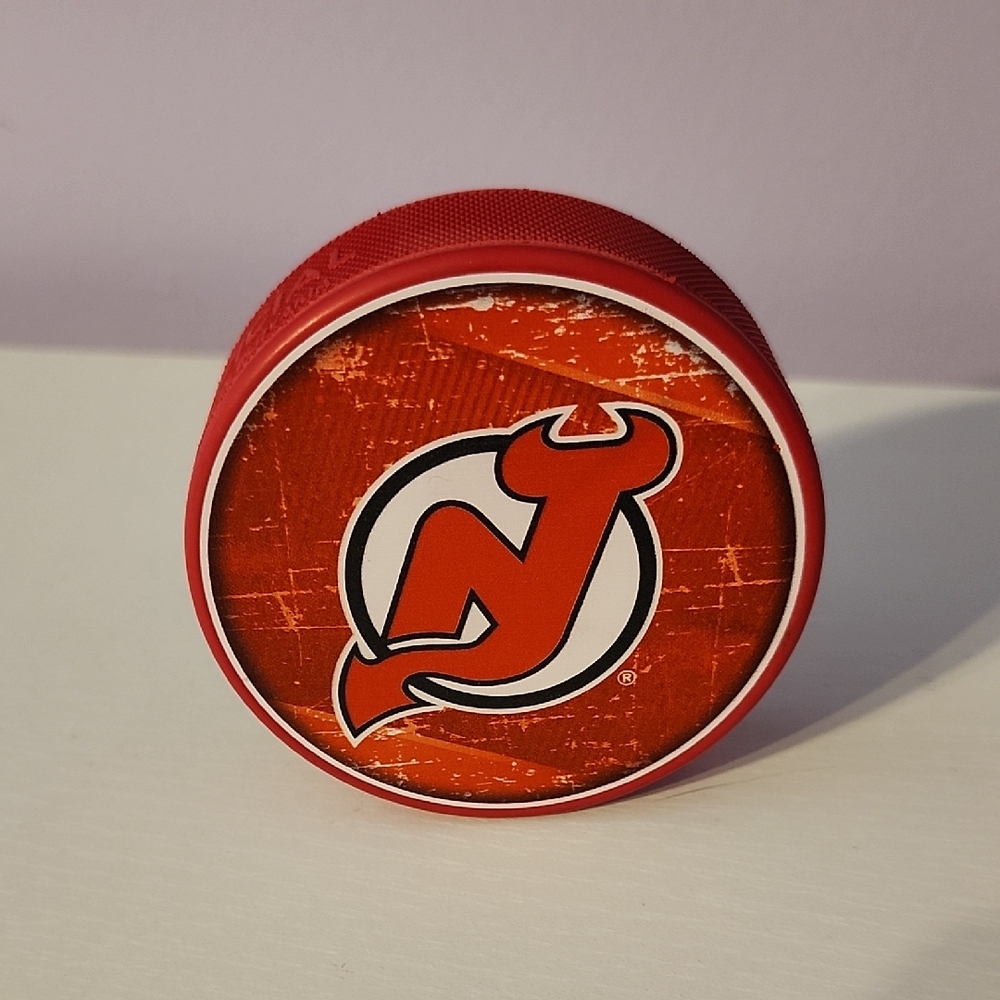 New Jersey Devils Hockey Puck